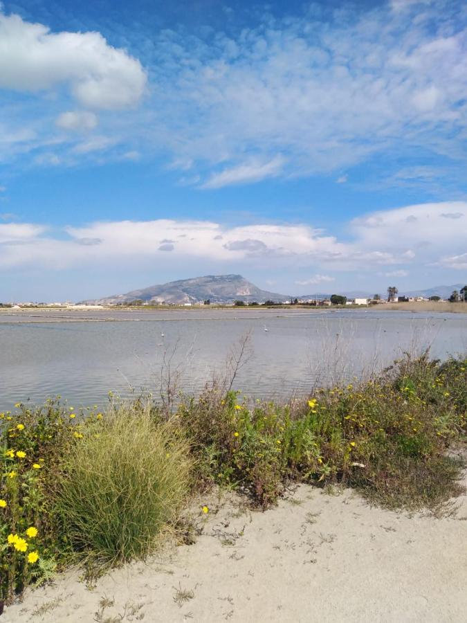 Salina Appartamenti Trapani Bagian luar foto